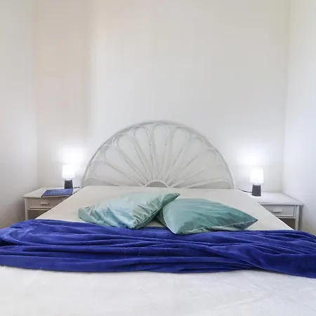 Casa vacanze Casa Helena A 8 Posti *